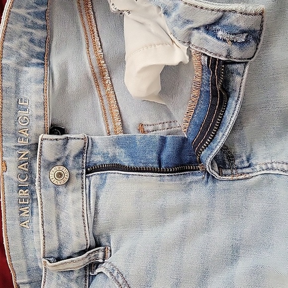 American Eagle Next Level Stretch High Rise Ripped Jeggings - Size 6 - Picture 6 of 8